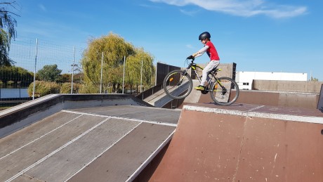 Az őszi szünet végéig nyitva tart a BMX és gördeszka pálya a Bregyóban